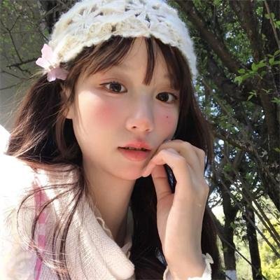左边最后那栋房子